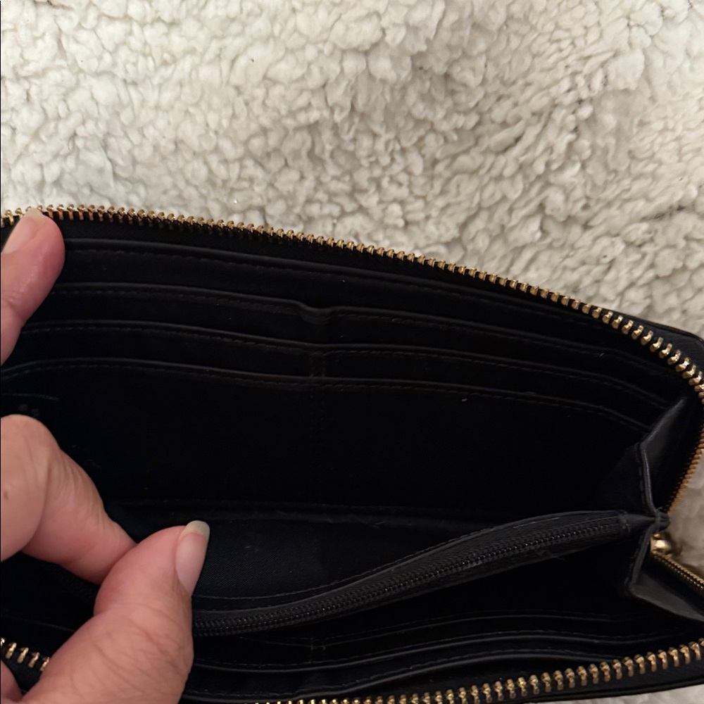 Coach Poppy Black and Gray Signature Wallet - Picture 4 of 4